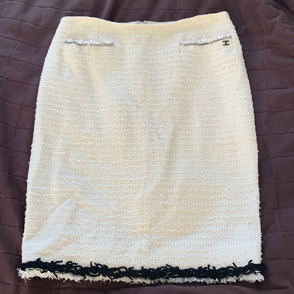 Vintage Chanel Tweed Skirt - Picture 1 of 12